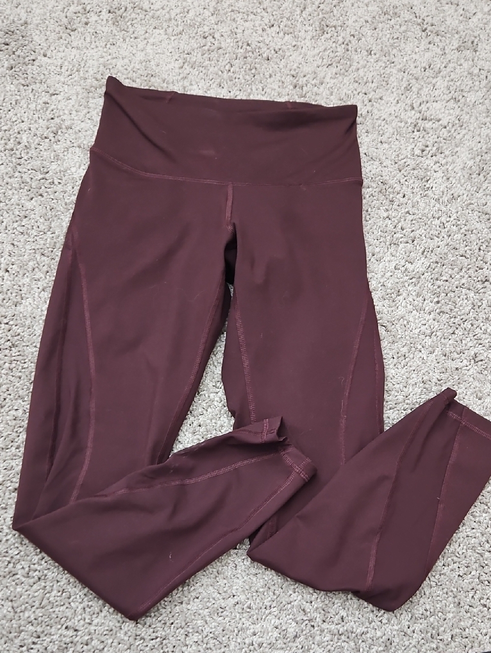 Old Navy Burgundy Elevate Active Leggings